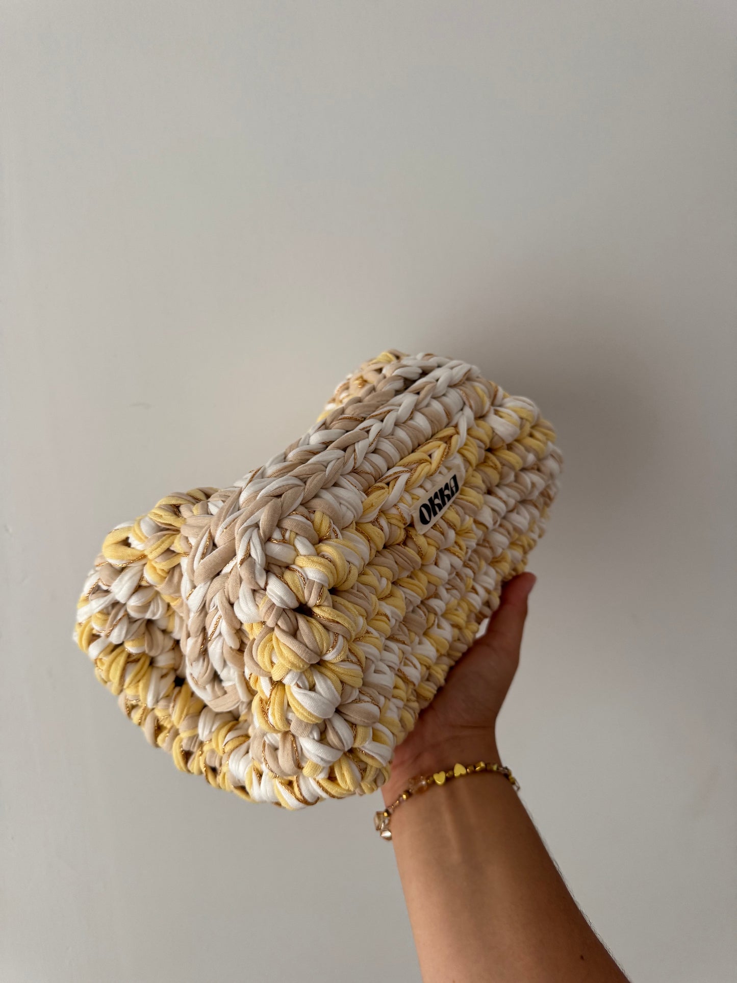 Clutch with glitter