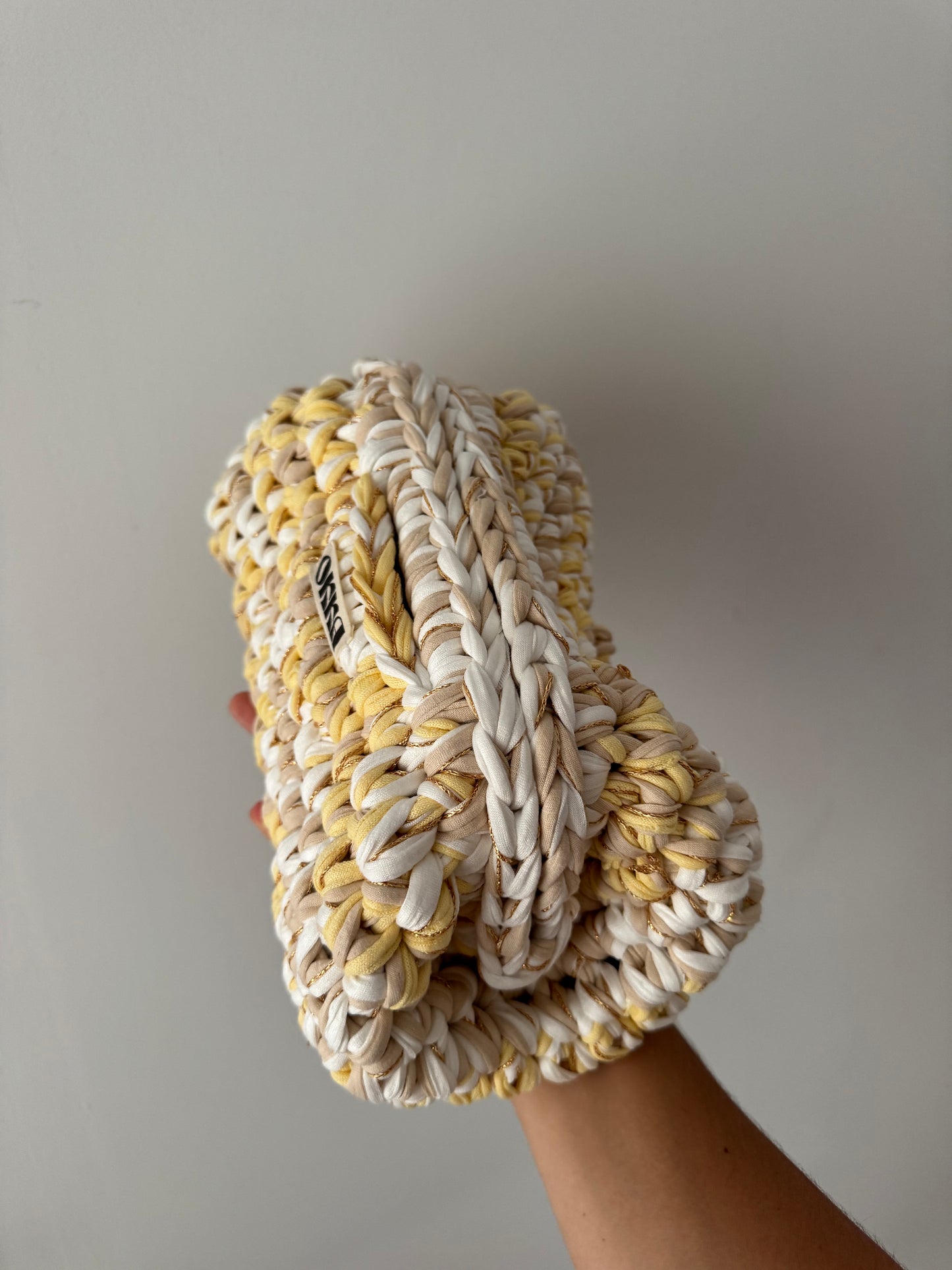 Clutch with glitter