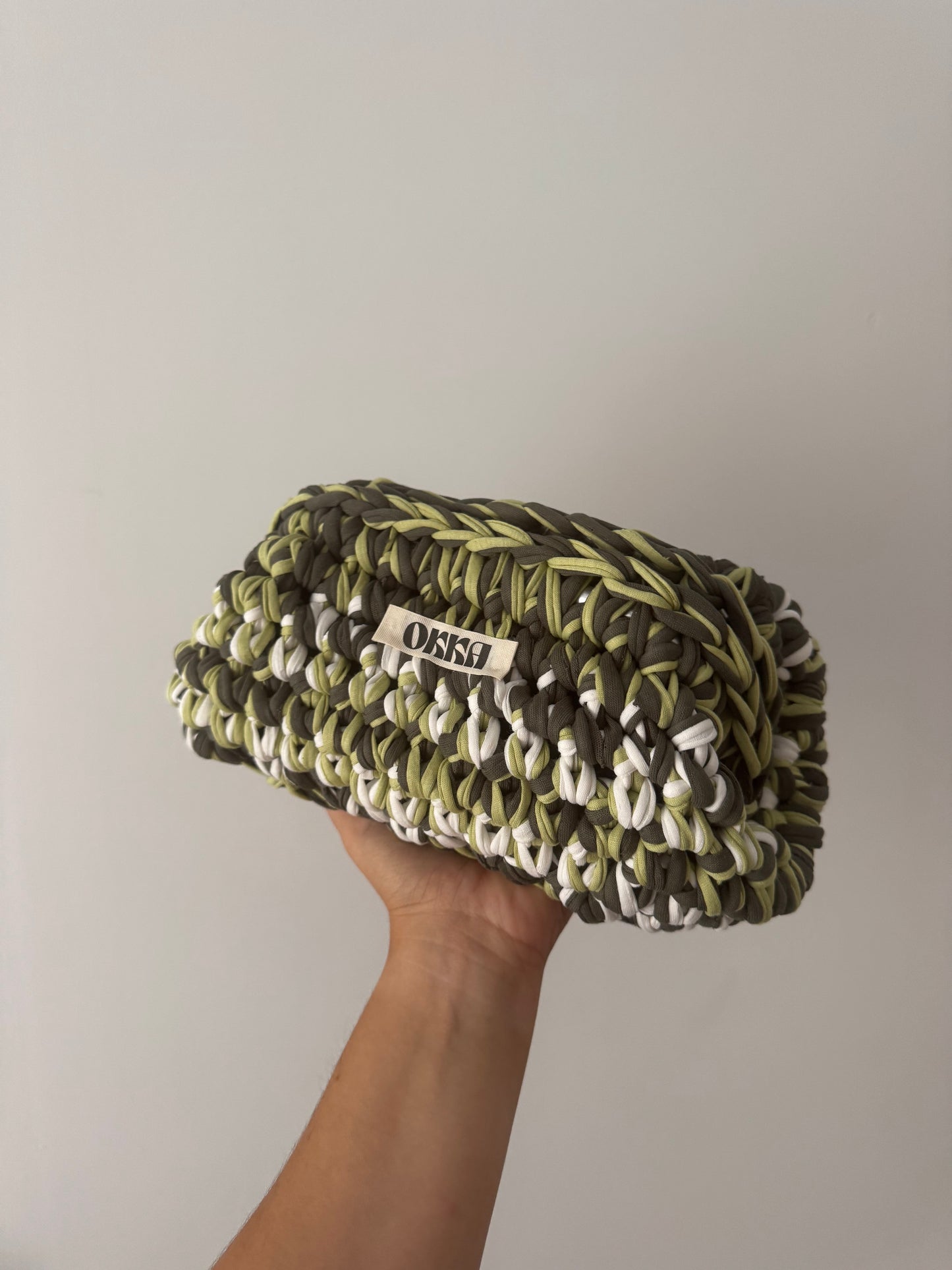 Clutch Tropical